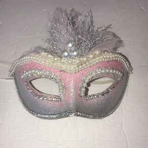 Women’s Glitter Mardi Gras Mask